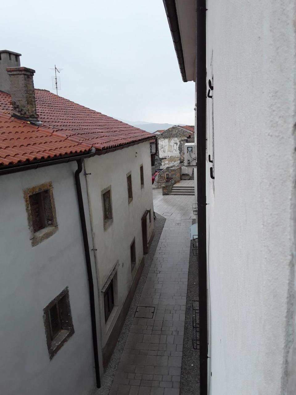 B & W Kriz Bed & Breakfast Ajdovščina Dış mekan fotoğraf